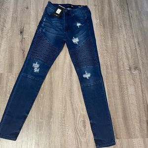 NEW! Size: 3 - Chopper moto dark denim Jeans - FASHIONNOVA